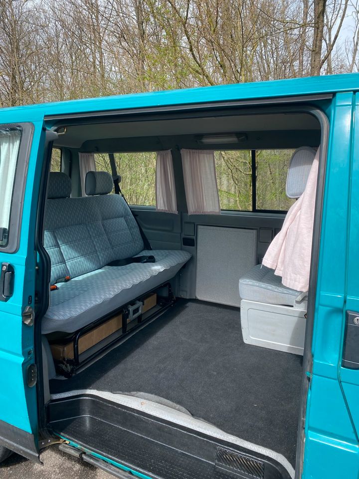 VW T4 Multivan/Camper - TÜV - H Kennzeichen in Stuttgart