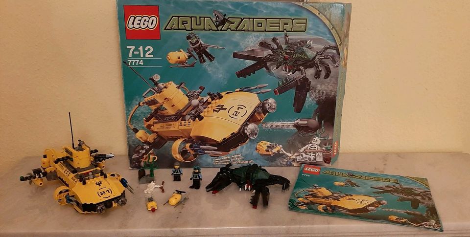 Lego Aqua Raiders 7774 + 7770 U-Boot + Riesenkrebs + Schatzjäger in Frankfurt am Main