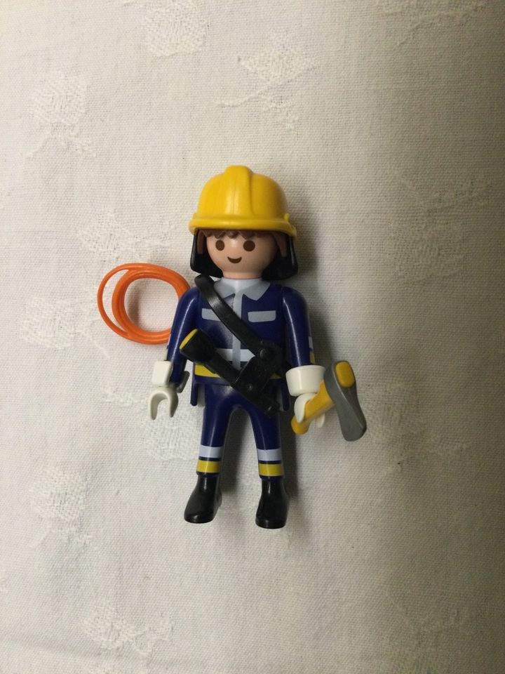 Playmobil Feuerwehr Arzt Zauberer Polizist Taucher Astronaut in  Baden-Württemberg - Dornstadt | Playmobil günstig kaufen, gebraucht oder  neu | eBay Kleinanzeigen ist jetzt Kleinanzeigen