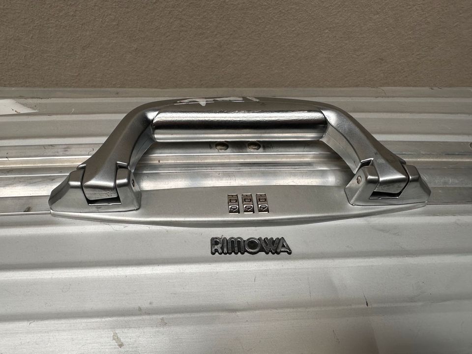 Rimowa Reisekoffer Silver Integral Koffer Aluminium in Frankfurt am Main