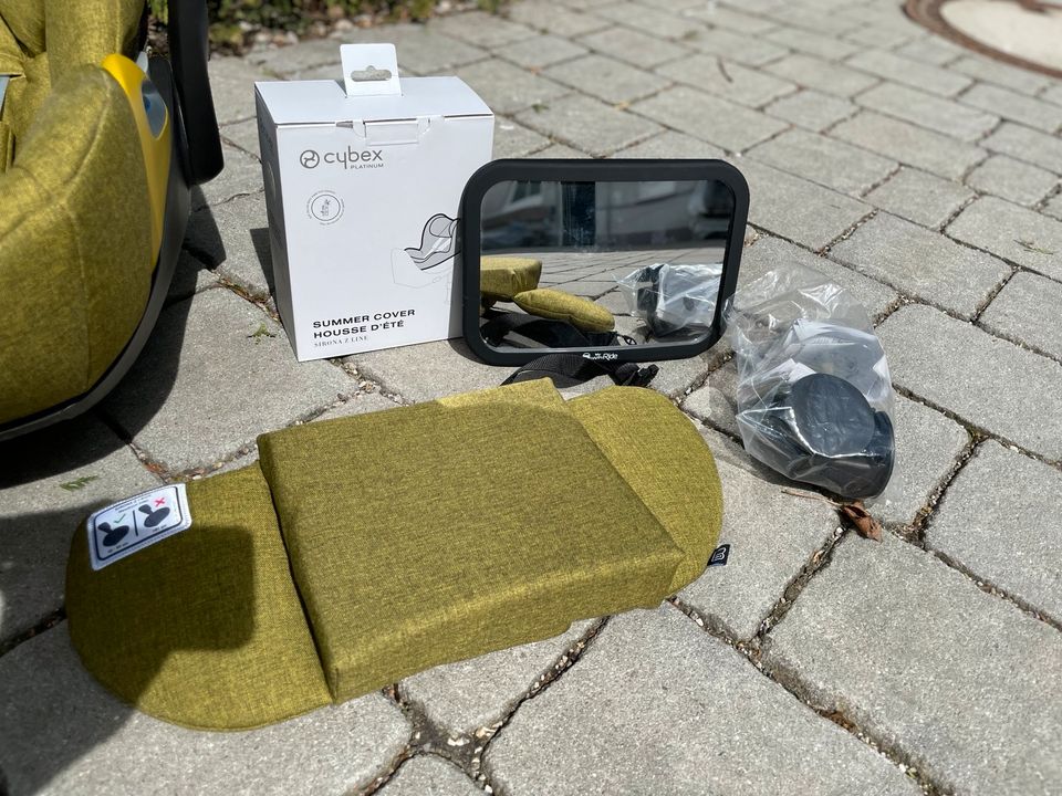 Cybex Cloud Z i-Size Plus/Mustard Yellow Autositz Kindersitz in München