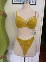 Marlies Dekkers Set 3 Teilig mit Samt M/L 75C Niedersachsen - Scheeßel Vorschau