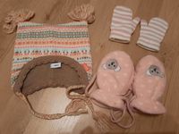 Tolle Mexx Wintermütze 6-9 Monate Handschuhe geschenkt dazu Niedersachsen - Uplengen Vorschau