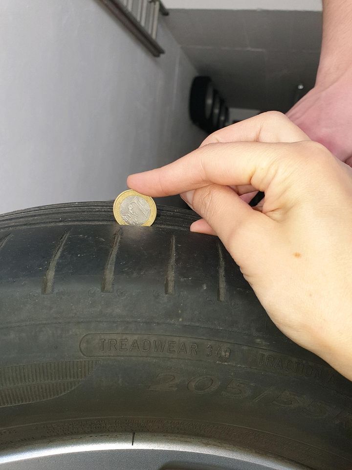 Subaru İmpreza Sommerreifen 205/55R16 in Coburg