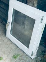 Kleines Kunststoff-Fenster, weiß Breite 750 x Höhe 750 Rheinland-Pfalz - Bell Vorschau