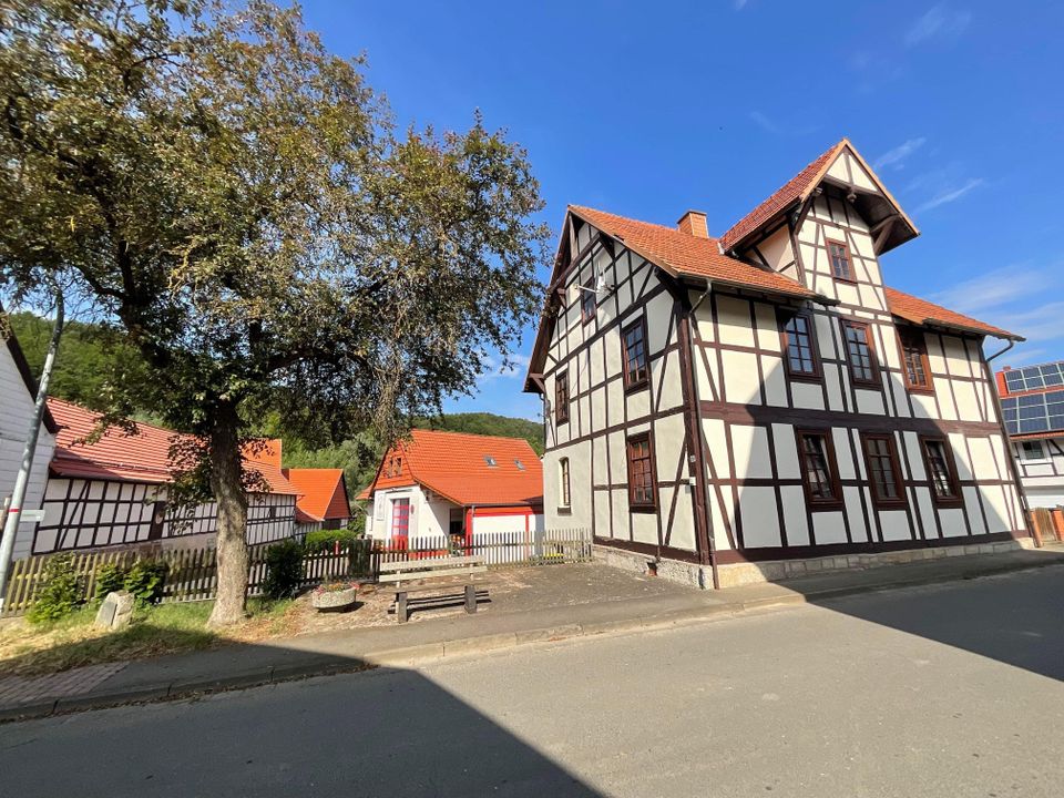 Ein-/Zweifamilienhaus in Sontra-Breitau in Sontra