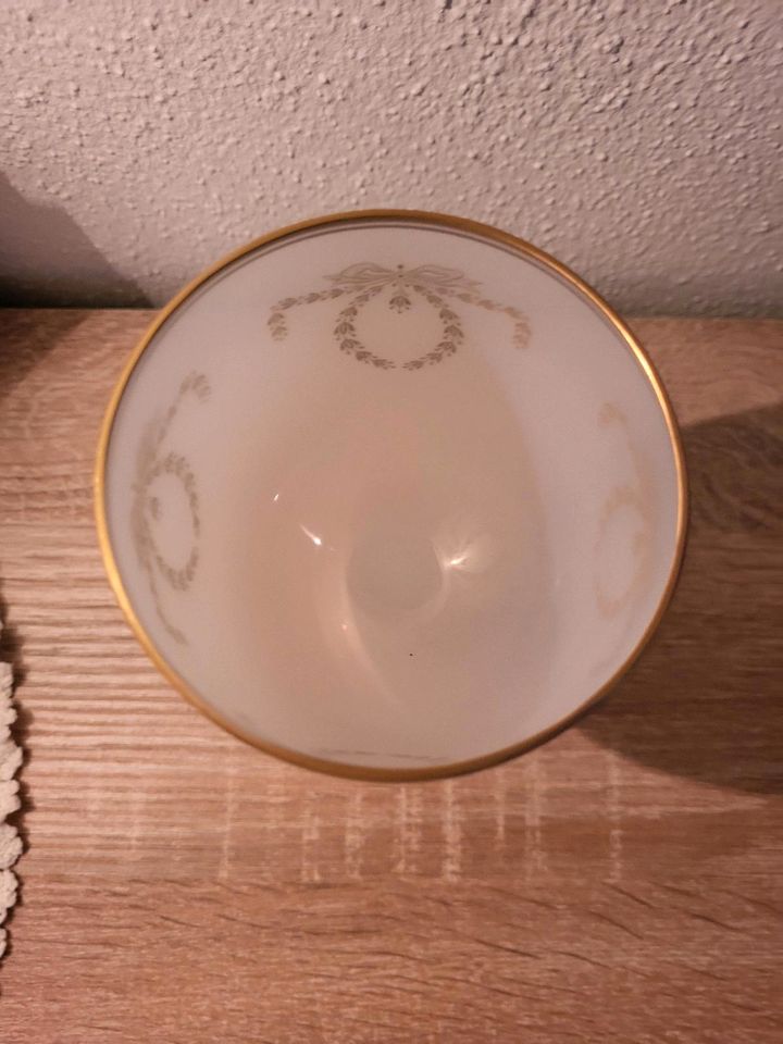 Biedermeier Kelchglas 24k Gold, bemalt Pokalglas in München