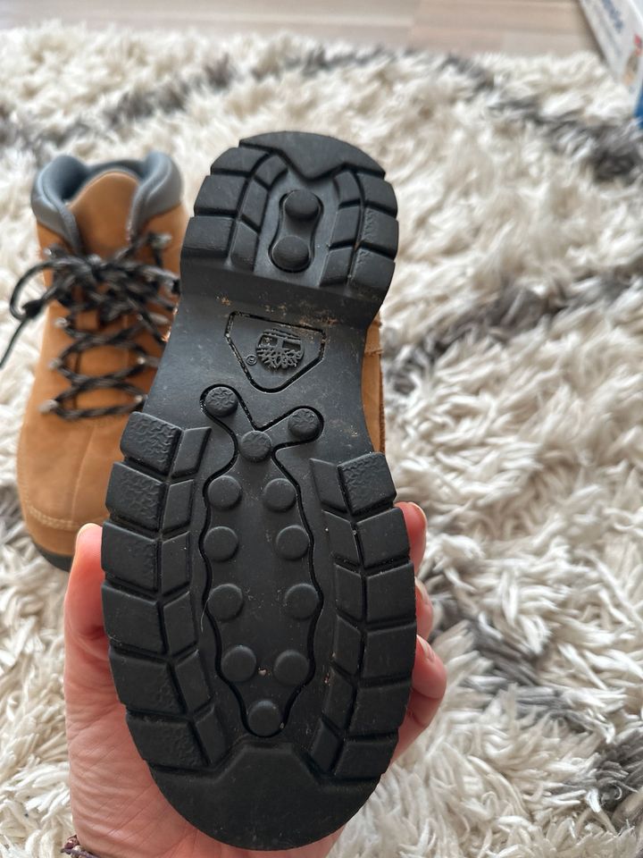 Timberland Stiefel Gr 34 Kinder in Salzgitter