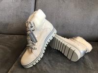 NEU MarcoTozzi Gr. 39 Halbschuhe Boots Stiefel LEDER Damen Schuhe Berlin - Köpenick Vorschau