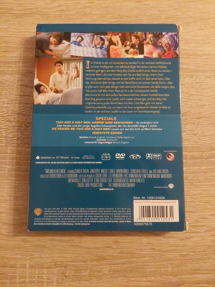DVD Two and a half Men Staffel 6. Sheen, Cryer, Jones, ... in Tübingen