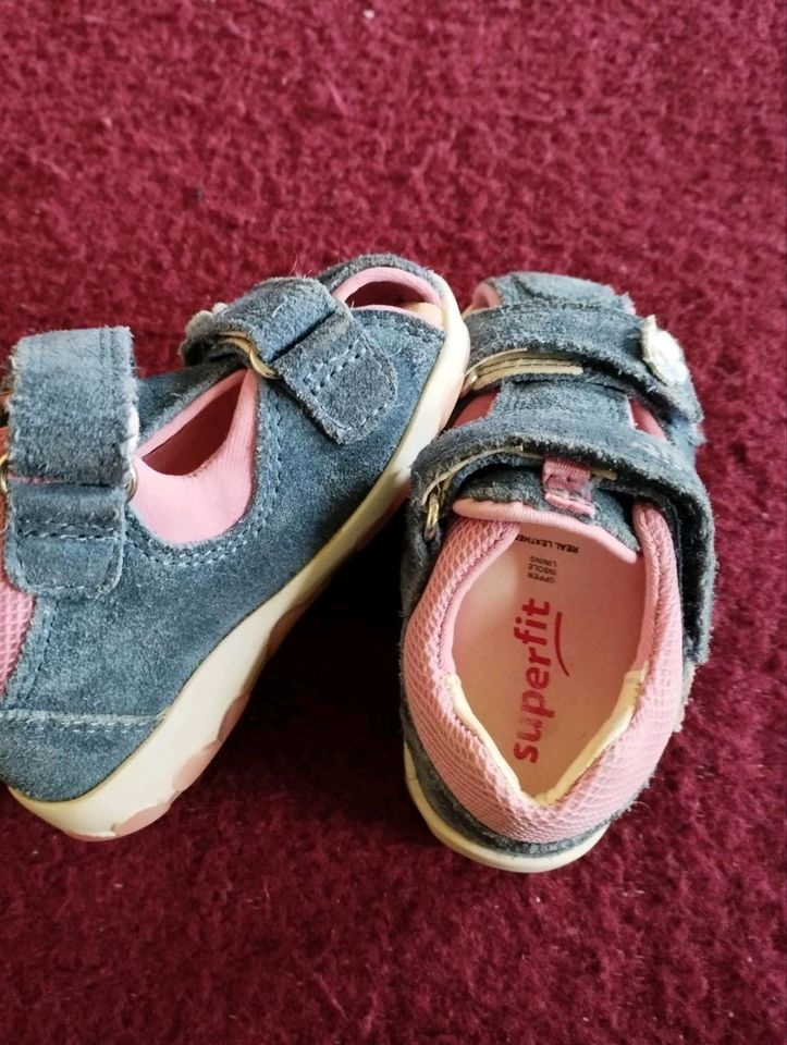 Kindersandalen von Superfit in Grösse 19 in Haldensleben