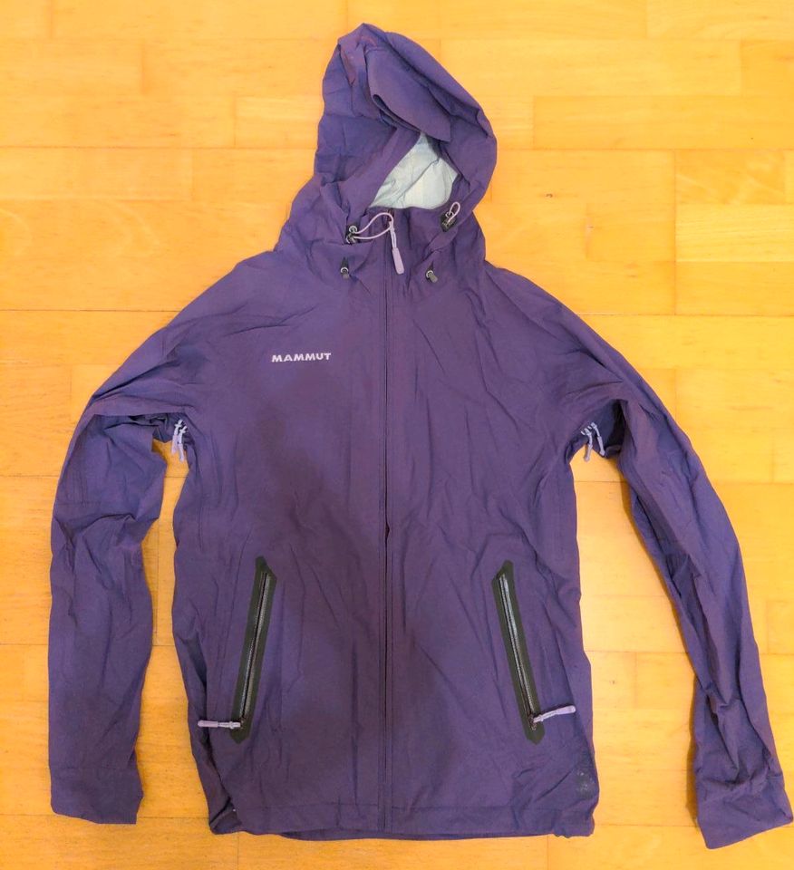 Mammut Damen Sportjacke violett Größe 36 in Bochum