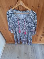 süßes Kleid, Tredy, Gr.2, top Zustand, modern, Zebra Muster Bayern - Schwandorf Vorschau