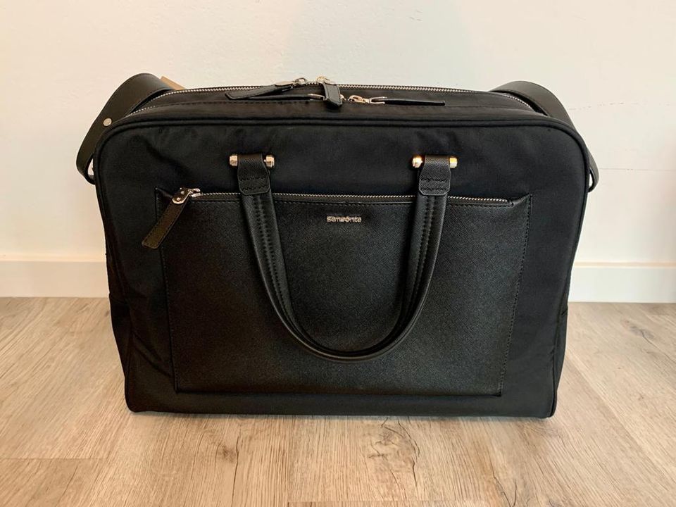 Unbenutzte Laptop Handtasche 15.6" von Samsonite in München