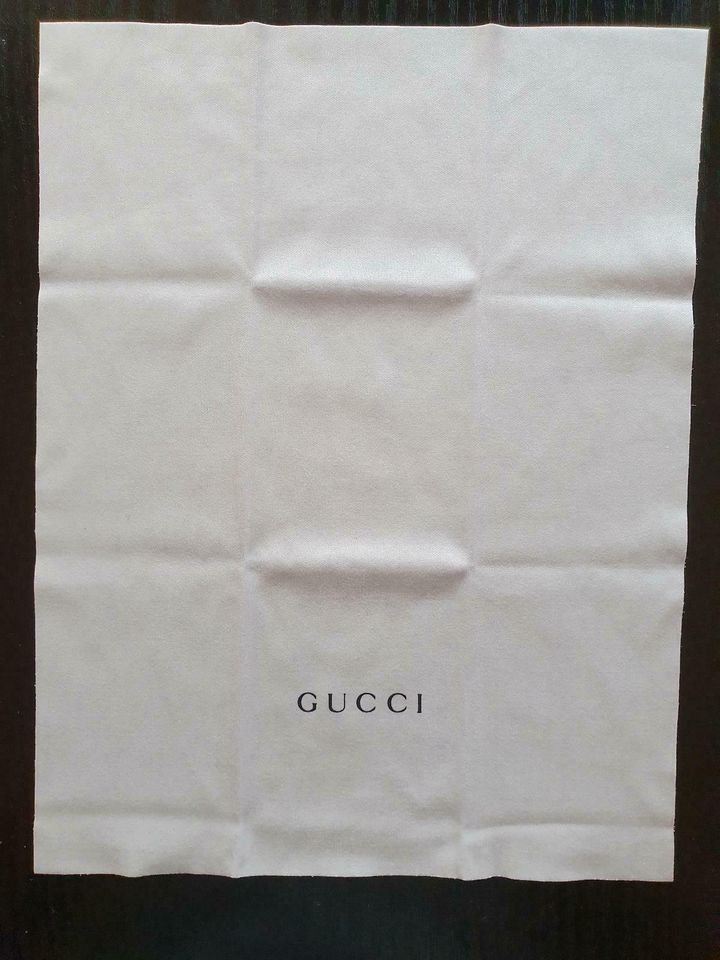 Gucci Tuch (neu) | Luxus-Mikrofasertuch in Marl