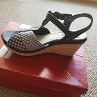 Keilsandalette Marco Tozzi Gr.38 neuw Bayern - Arrach Vorschau