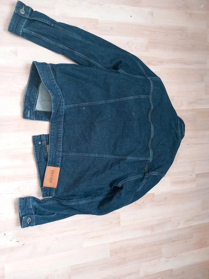 Jeansjacke von Review Gr. L in Leichlingen