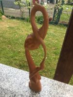 Skulptur aus Holz handgeschnitzelt Duisburg - Hamborn Vorschau