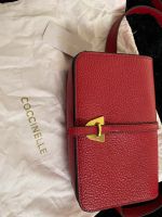 Bauchtasche/Gürteltasche von Coccinelle in Rot und Gold Düsseldorf - Flingern Nord Vorschau