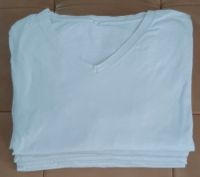 T-Shirts mit V-Ausschnitt XXL, weiß, 10 Stück + Extras Schwerin - Großer Dreesch Vorschau