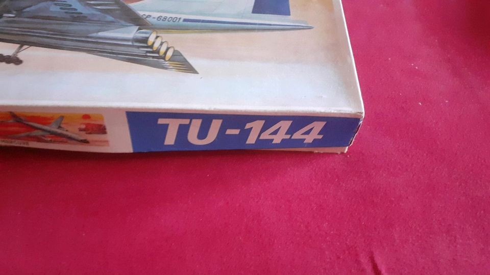 Modell flugzeug TU-144 Plasticart DDR-ZEITEN in Potsdam