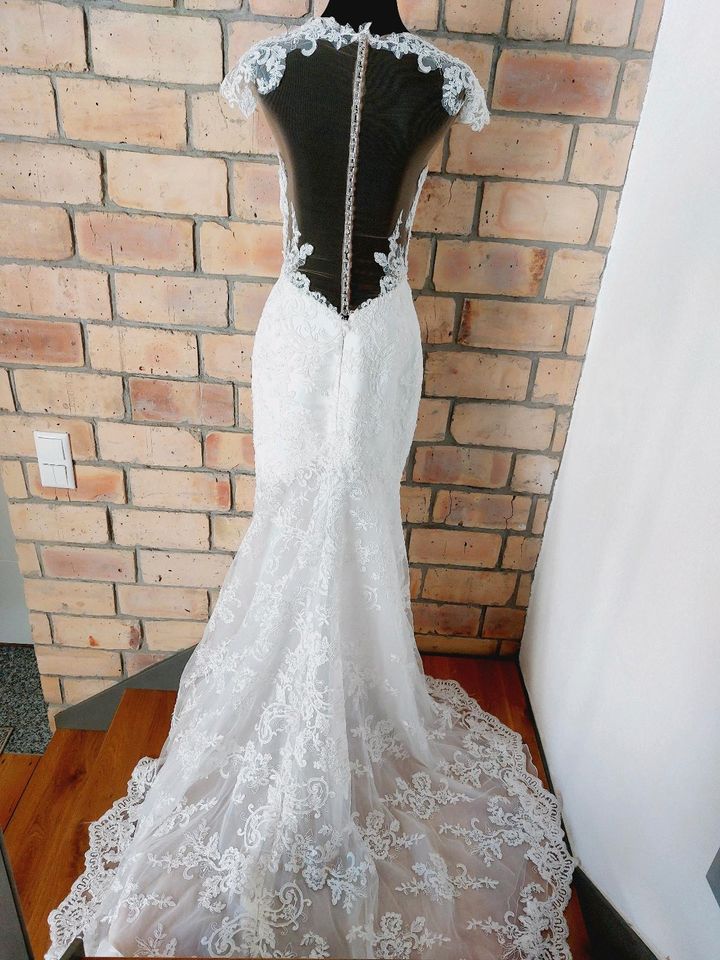 Brautkleid Hochzeitskleid aus Spitze ALTAMODASPOSA Florio Italy in Sohland