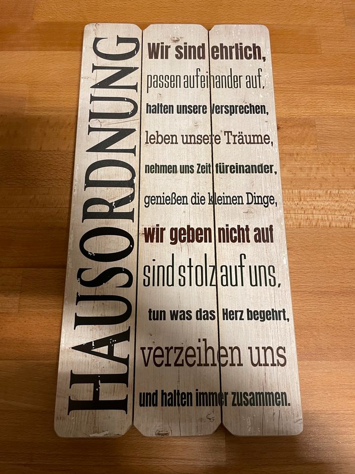 Wandbild Hausordnung Beziehung in Nürnberg (Mittelfr)