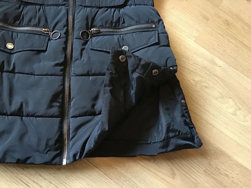 Winterjacke Gr. 34 Clockhouse C&A dunkelblau in Zetel