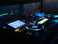 Stellenanzeige: DJ (m/w/d) - Mio Club Köln Innenstadt - Köln Altstadt Vorschau