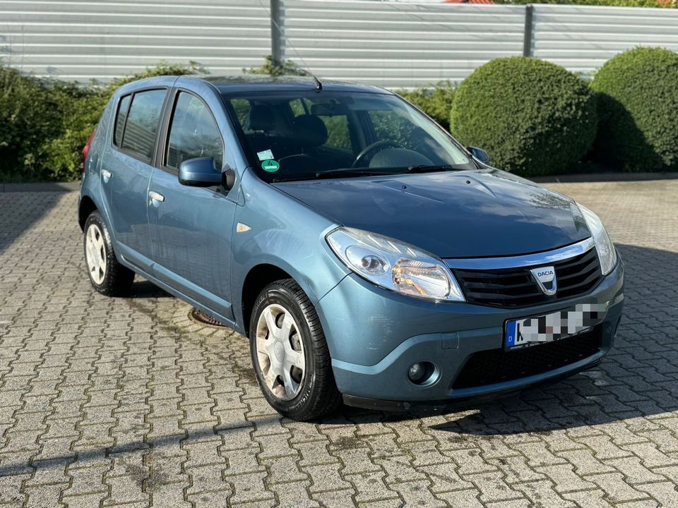 Dacia Sandero 1.4 Benzin Klima in Wittmund