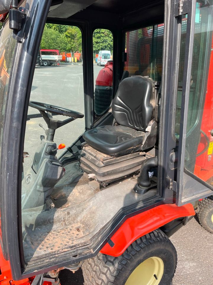 Kubota F3560 / Flächenmäher / Hochentleerung / Allrad in Fulda