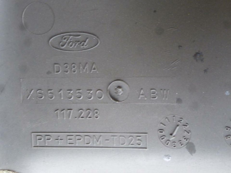 Orig. Ford KA Lenkradabdeckung 2-teilig Abdeckung Lenkrad in