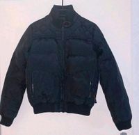 Iceberg Daunenjacke Blouson Bomberjacke Gr. M/L Schwarz Sachsen-Anhalt - Magdeburg Vorschau