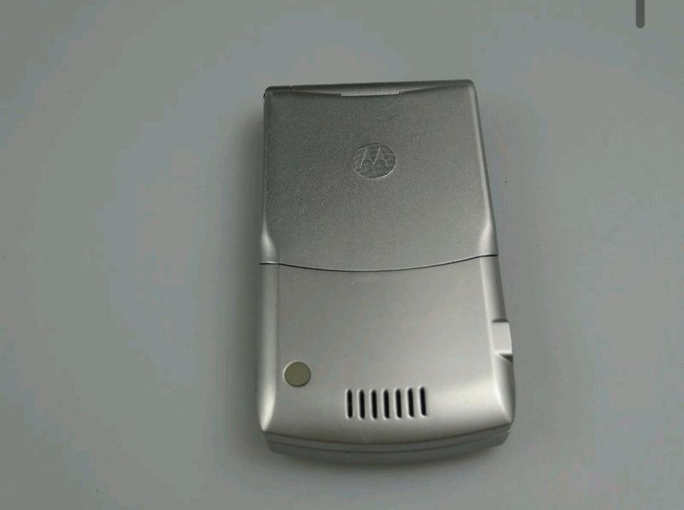 Motorola RAZR V3 Silber / Ohne Simlock TOPZUSTAND Seltenheit in Konstanz