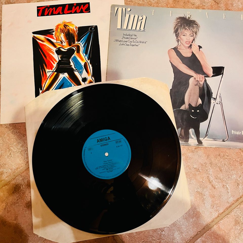 Tina Turner Private Dancer LP Schallplatte inkl. Booklet in Burtenbach