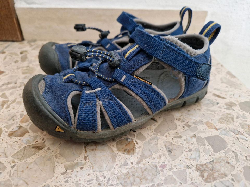 Keen Sandalen Gr. 29 - waschbar in Mögglingen