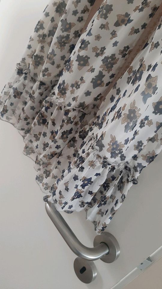 Vero Moda S36 Long Top Bluse Tunika Minikleid Blümchen Spitze süß in Haan