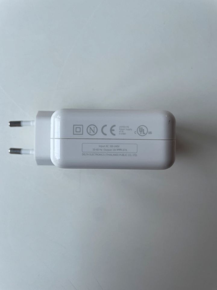 Original  Apple iPod Power Adapter 1. Generation in Delmenhorst