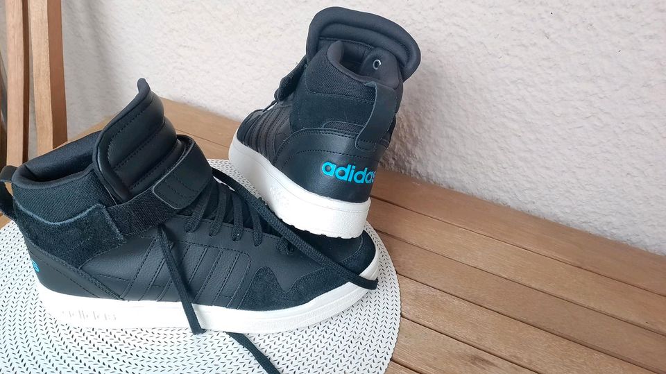 ADIDAS Sneaker Gr.9,5(43 1/3) eher Gr.42 NEU in Bonn