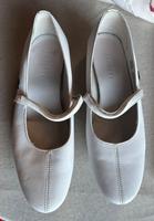 Ballerinas Lacoste mit Riemchen weiß Gr. 39,5 Hessen - Wöllstadt Vorschau