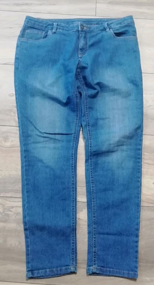 Tolle stretchy Jeanshose Gr XL 42 blueJeans JohnBaner Stretchhose in Porta Westfalica