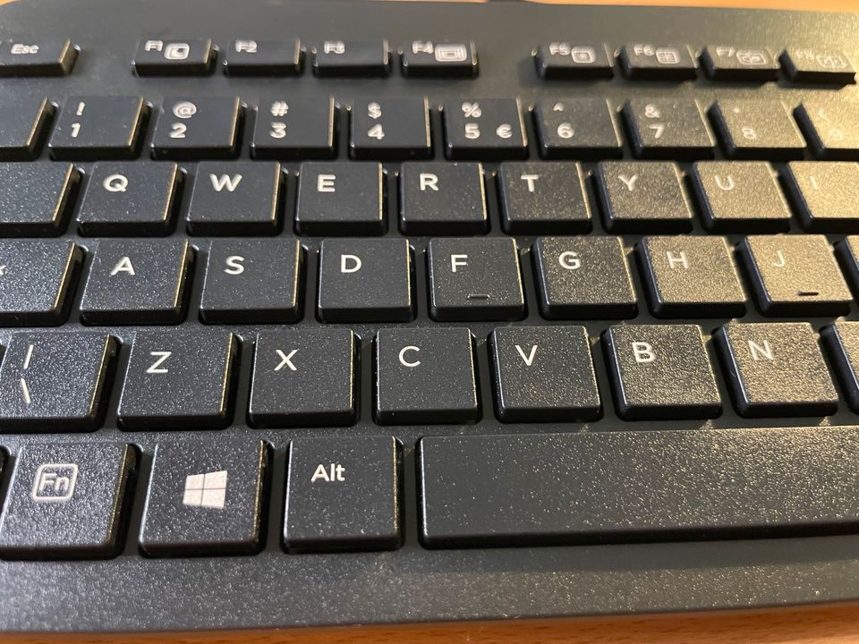 HP Business Tastatur (QWERTY, KU-1469, neuwertig, slim, schwarz) in München