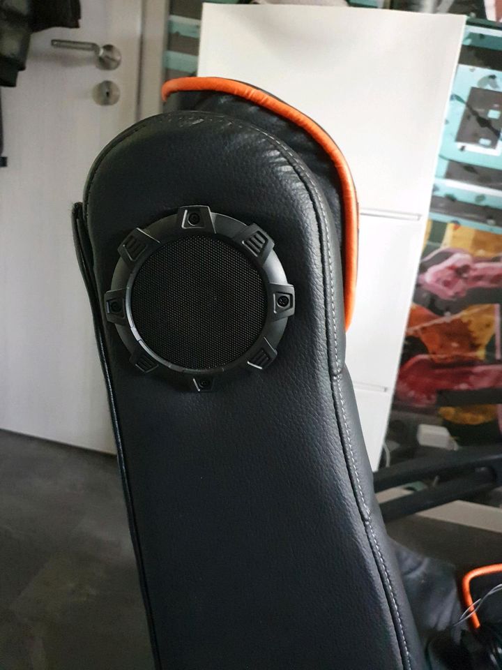 Gaming Stuhl XRocker 4.1 Bluetooth in Göttingen