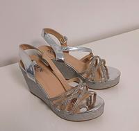 High Heels in Silber Größe 37 Hessen - Weilmünster Vorschau