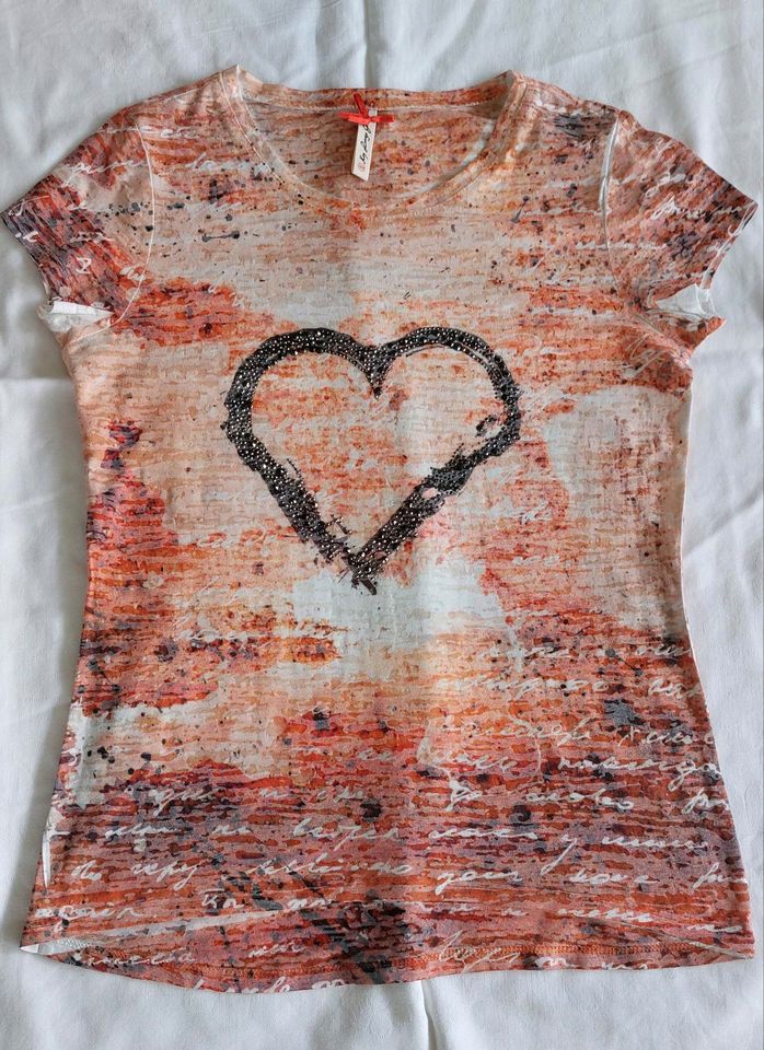 Mädchen T-Shirt Herz Glitzer Gr.164 Orange-braun Töne in Northeim