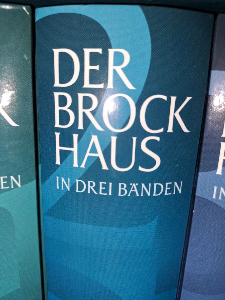 Brockhaus in drei Bänden # Versandkosten frei bestellen!! in Postbauer-Heng