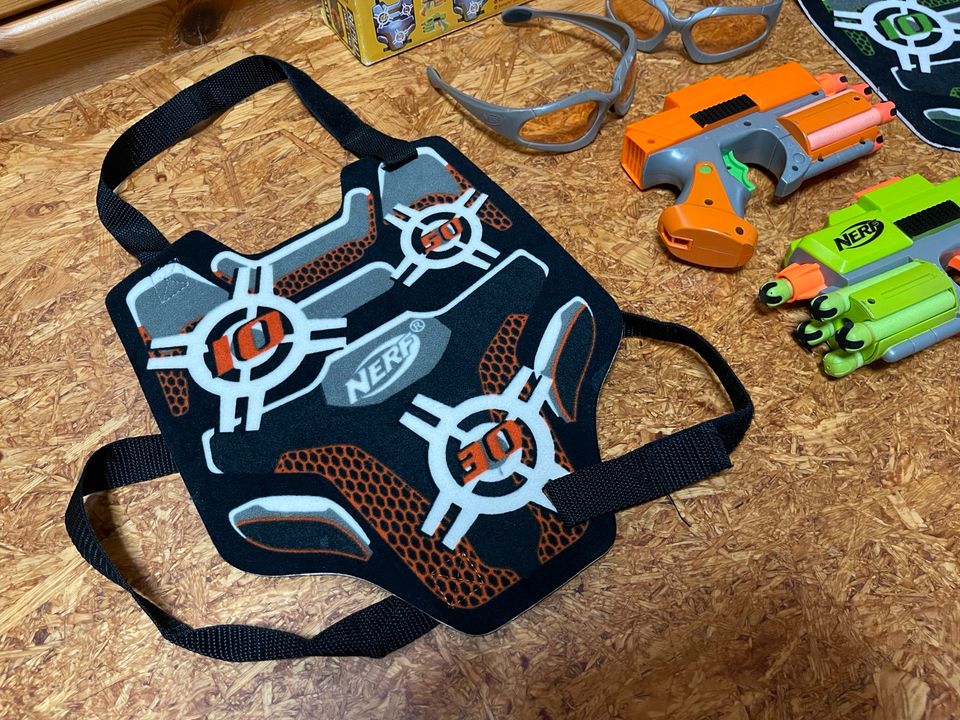 Nerf DartTag Strikefire Set komplettes Set - Guter Zustand in Dürrwangen