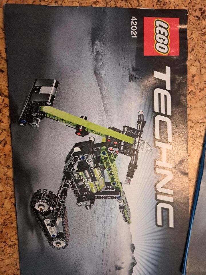 Lego Technic Schneemobil Set Nr. 42021 in Oderwitz