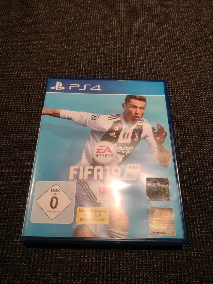 FIFA 19 PS4 in Hagen am Teutoburger Wald