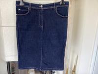 ARMANI, DIE GELEGENHEIT  neuwertiger Damen Jeansrock Rheinland-Pfalz - Wallmerod Vorschau